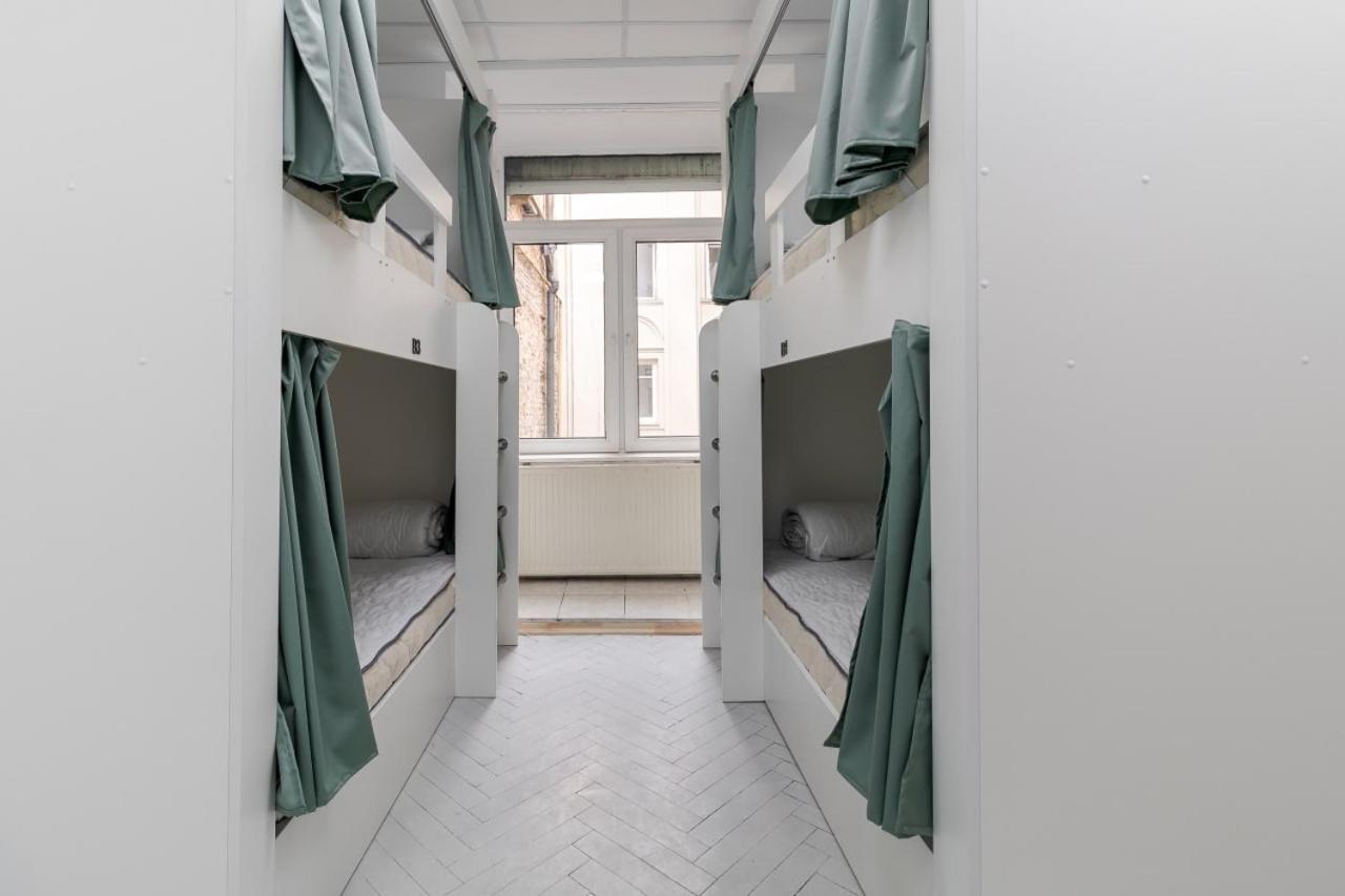 In Town Hostel Lviv Ngoại thất bức ảnh