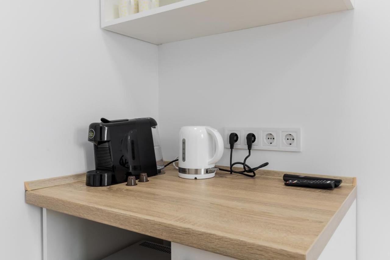In Town Hostel Lviv Ngoại thất bức ảnh