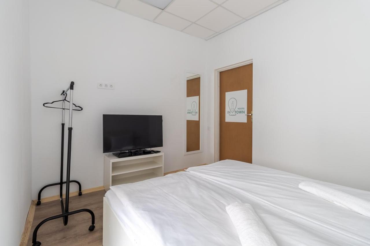 In Town Hostel Lviv Ngoại thất bức ảnh